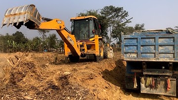 JCB 3DX Machine Breaker With Bucket Loading Soil In Village Area