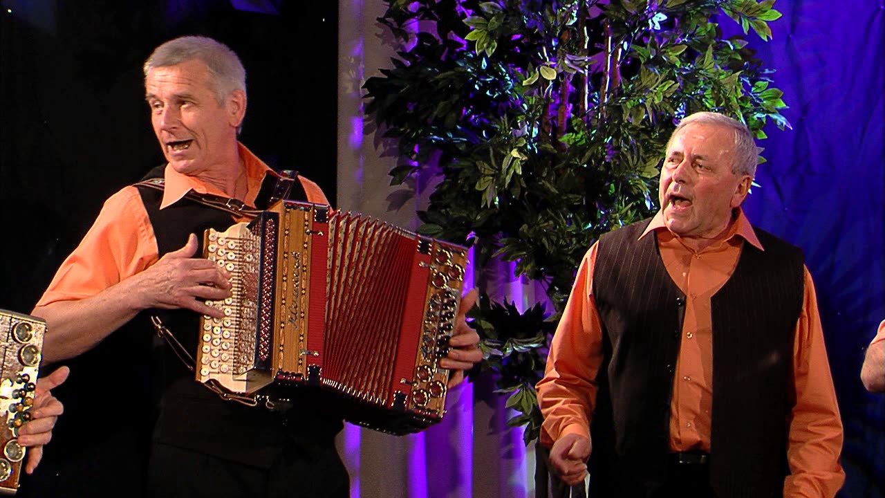 MYJAVSKÍ HELIGÓNKARI - Tie ružičky také pekné biele