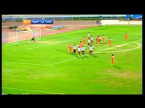 فهد الفهد يشتت انتباه حارس النادي اليمني بطريقه طريفه