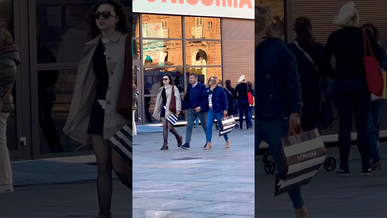 Urban Style Walk | Fashionable Family 