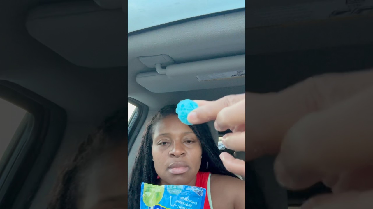 PEACH McINTYRE 🍑 ENJOYS HER FAVORITE CANDY 🍭 JOLLY RANCHERS FREEZE 🥶 DRIED 🤤