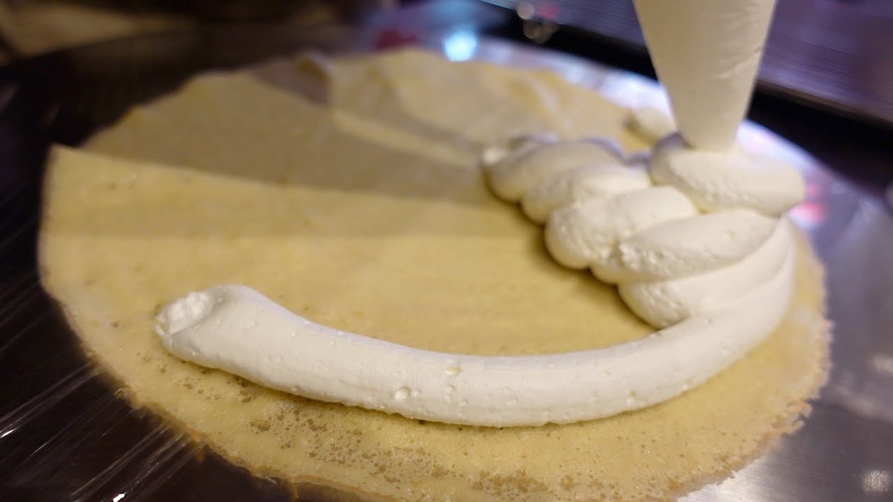 【幸せ注意】極太な純生クリームを大量に使った花束みたいなクレープ