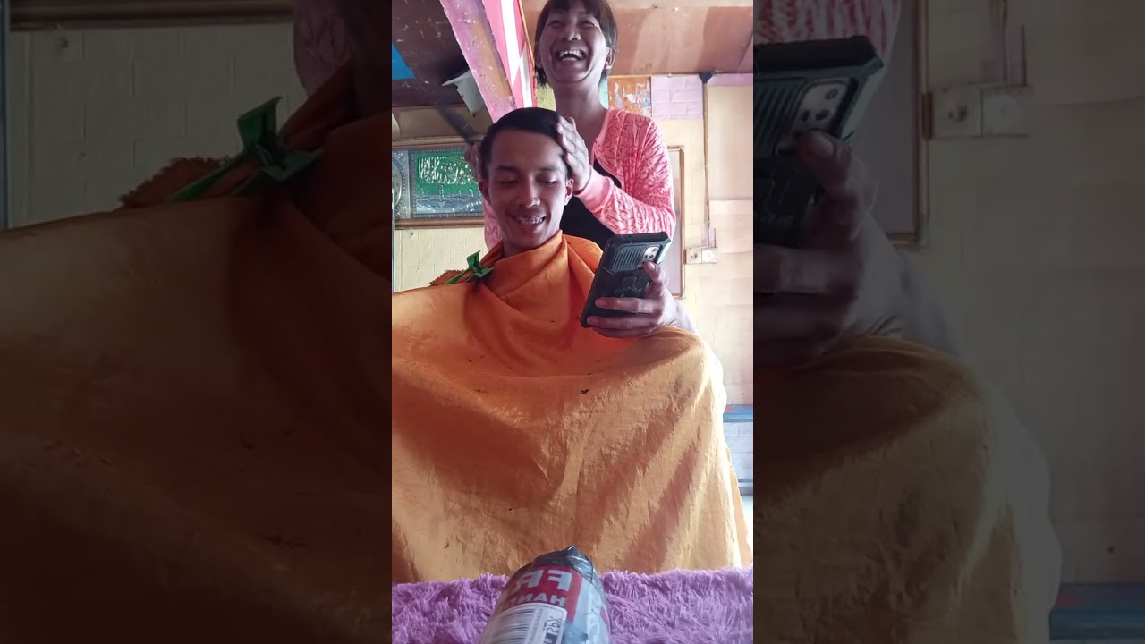 Brondong ini sudah langganan waria 