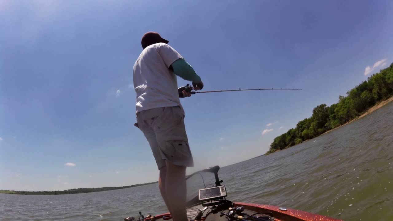 Melvern Lake, Ks longnose gar YouTube