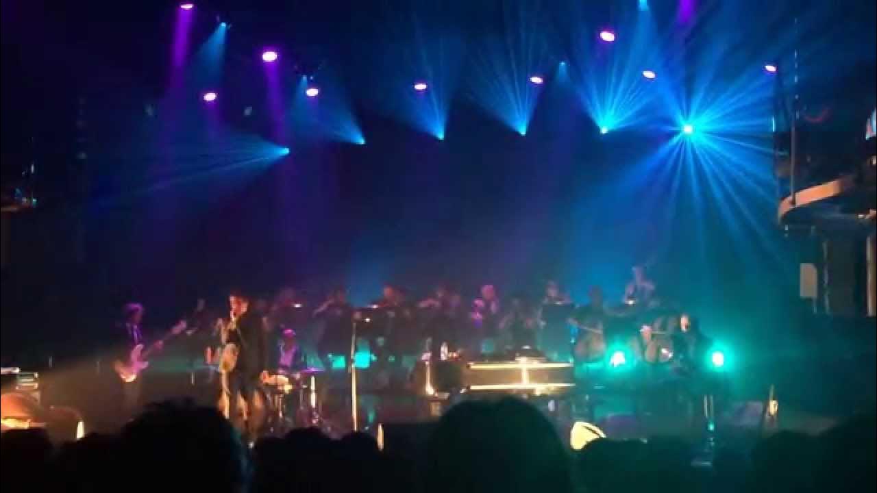 Benjamin Biolay, Les Cerfs Volants, live aux Folies Bergères 30 juin
