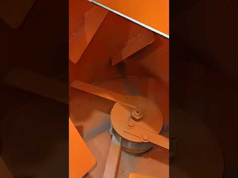 ماكينه فرم اسفنج بموتور خمس حصان واحد فاز وتلاته فاز