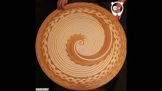 Russian artist creates patterns on clay by his hands | فنان روسي يصنع أنماطا مذهلة في الطين بيديه