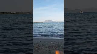 Kumluk sahilinde dalgaları dinlemeye çalışıyoruz. #datça #kumluk #dalgalar #bahardalgarı