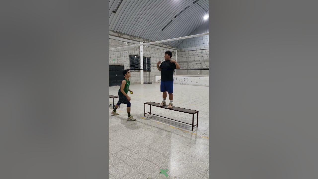 Entrenamiento de Bloqueo de Voleibol ejercicio para aprender y