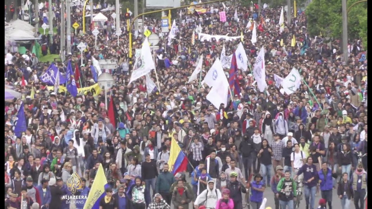 يهدد الطلاب في كولومبيا بتنظيم مظاهرات أكبر