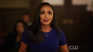 The Flash 5X10 The Furious Scene