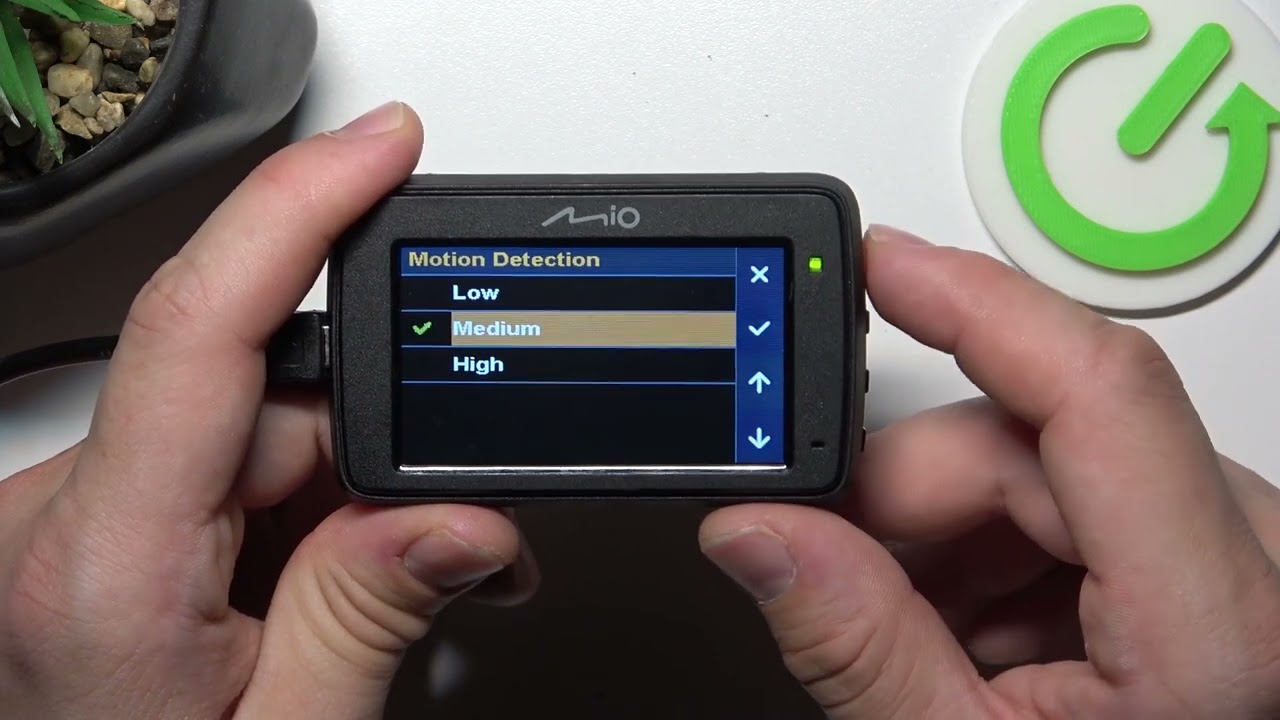 How To Manage Parking Mode In MIO MiVue 732