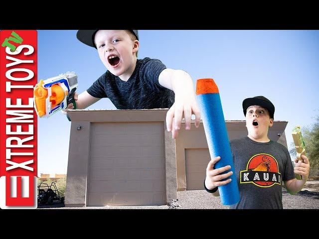 Cole is a Giant!! Sneak Attack Squad Plays with a Enlargment Blaster class=