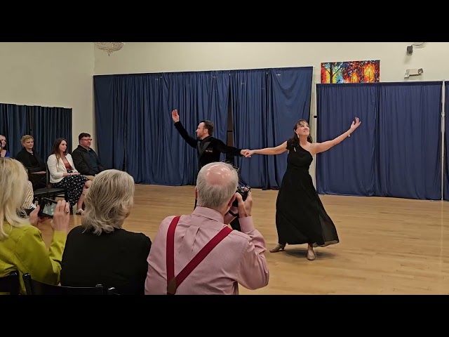 Harvest of Gratitude
Nov 16th, 2024
Waltz Solo to Annie's Song
Teresa Trees & Cedric
"My first attempt at Viennese Waltz