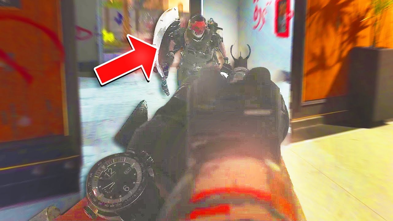 He Dropped A MGB In Modern Warfare 2 With A Riot Shield (God Mode)