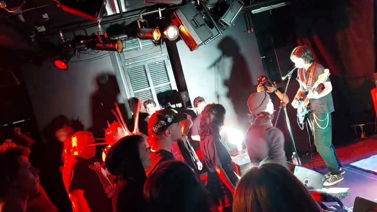 Chik Pawza - Trbovlje (Live @ DIC, Sovražim vaše dretje, 11. 4. 2023) 