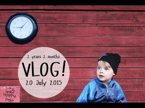 VLOG: «Обсохли» в центре города // Опаздываем на футбол // Попали под ливень