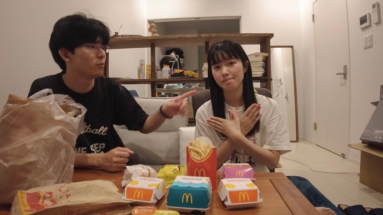 深夜にマックを食べながら誰しも一回考えたことあるあの話をしてちょっと喧嘩した
