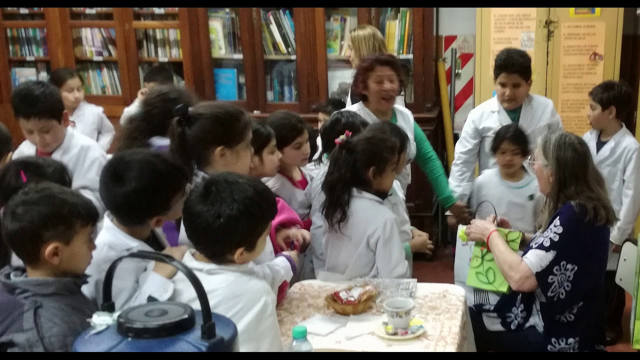 Mirta Guaz visita la Escuela 25 "Gervasio Posadas"