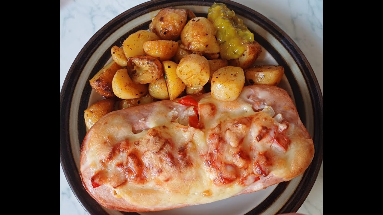 Uunimakkara Kivikylän munamakkarasta fetajuustolla