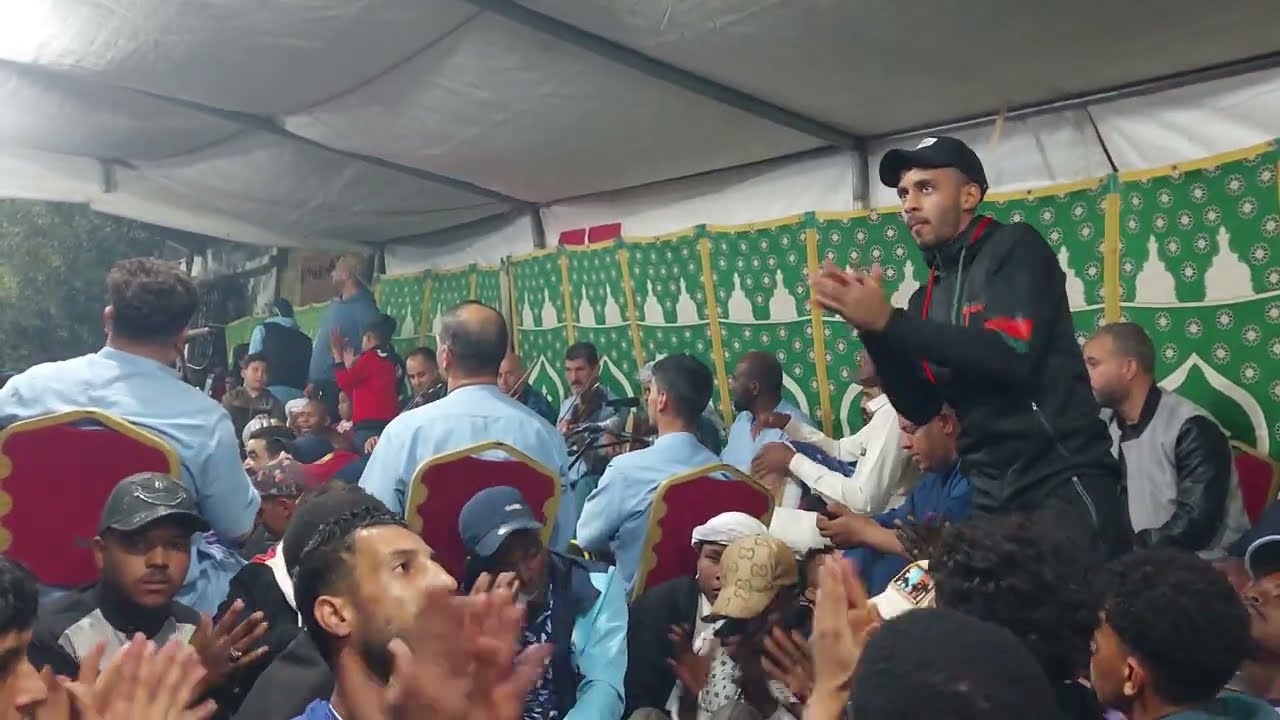 يالدنيا مافيك امان يالغدارة يالنكارة...جمال تيغنيف في وهران