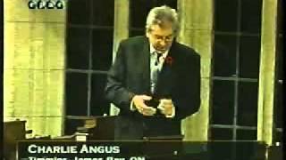 Charlie Angus debates Bill C-32