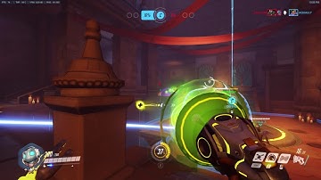 Lucio Bullies Reinhardt