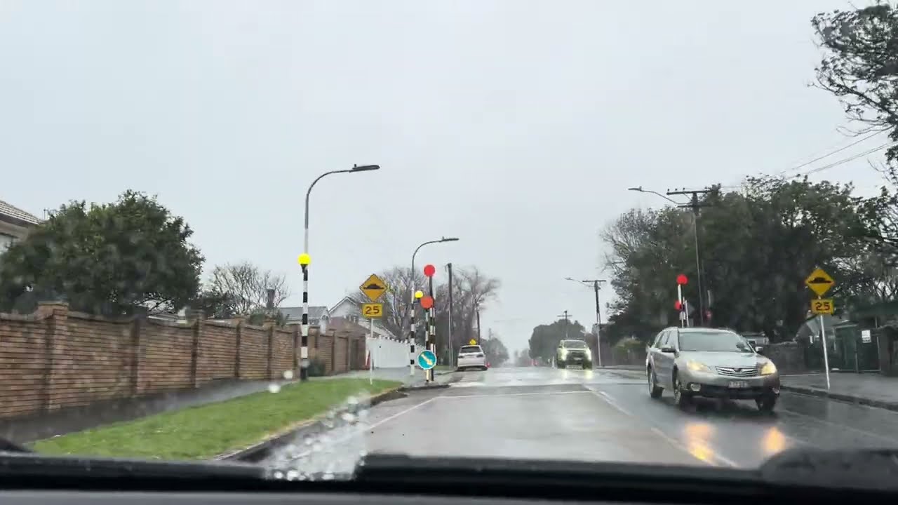 A Rainy Sunday Drive in Auckland New Zealand