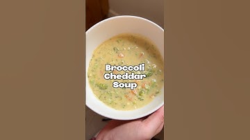 Broccoli cheddar soup recipe 🥦 a quick, cozy, healthy, and easy recipe for dinner tonight!