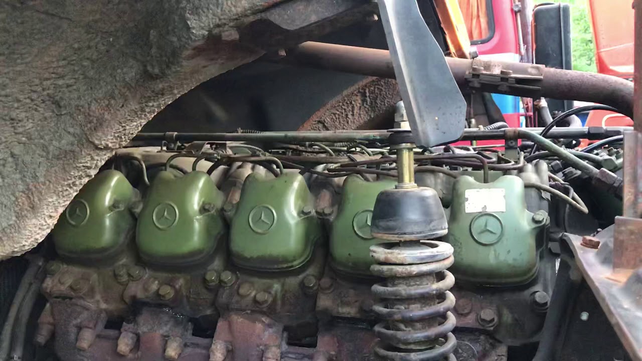 V 10 sound.OM 403 original.In Mercedes 1932 YouTube