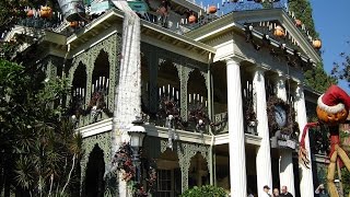 Haunted Mansion Holiday Disneyland