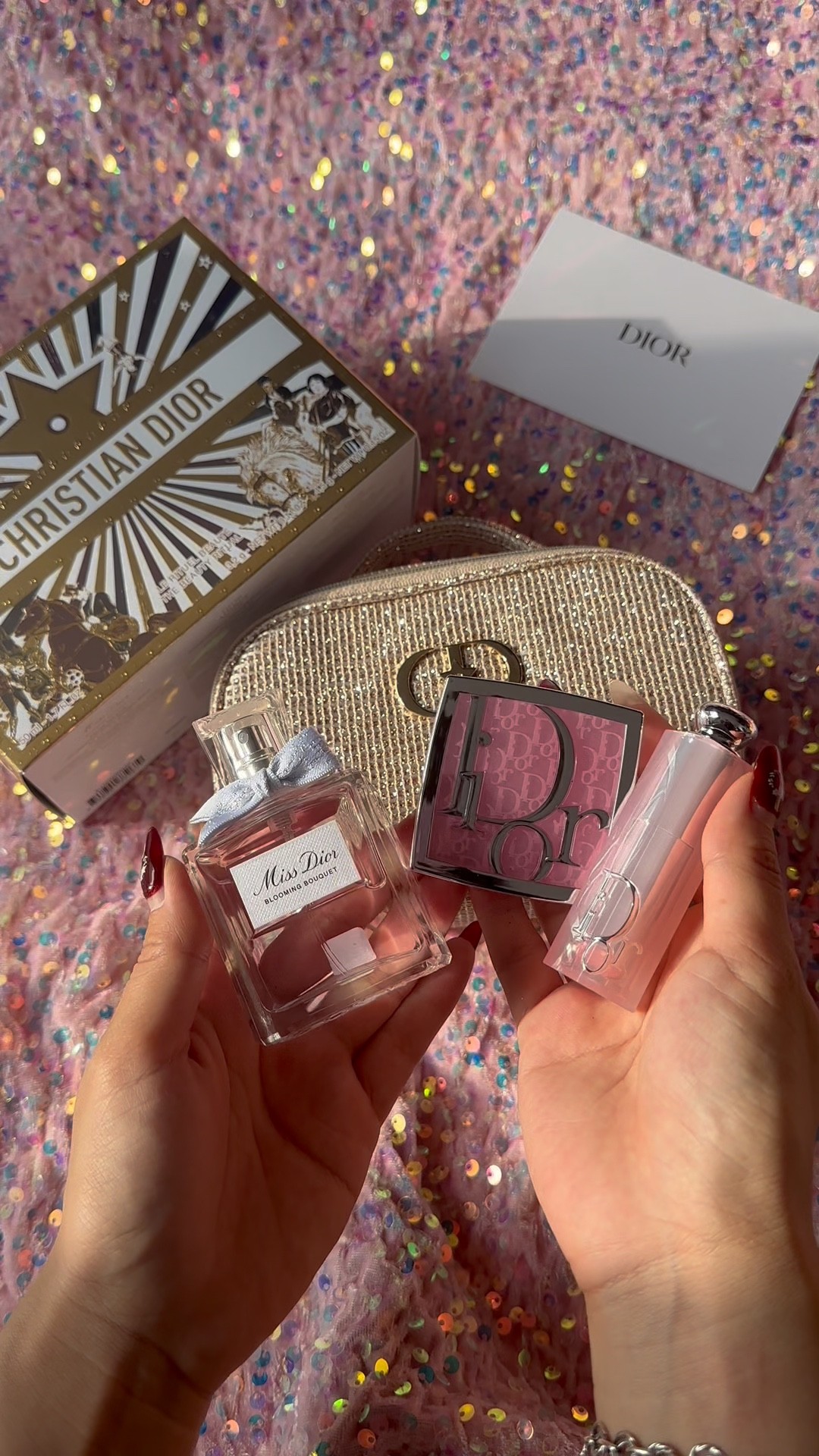 口紅 Dior RITUAL BEAUTY The Miss Dior Beauty Ritual: Limited-Edition Beauty Pouch | Dior