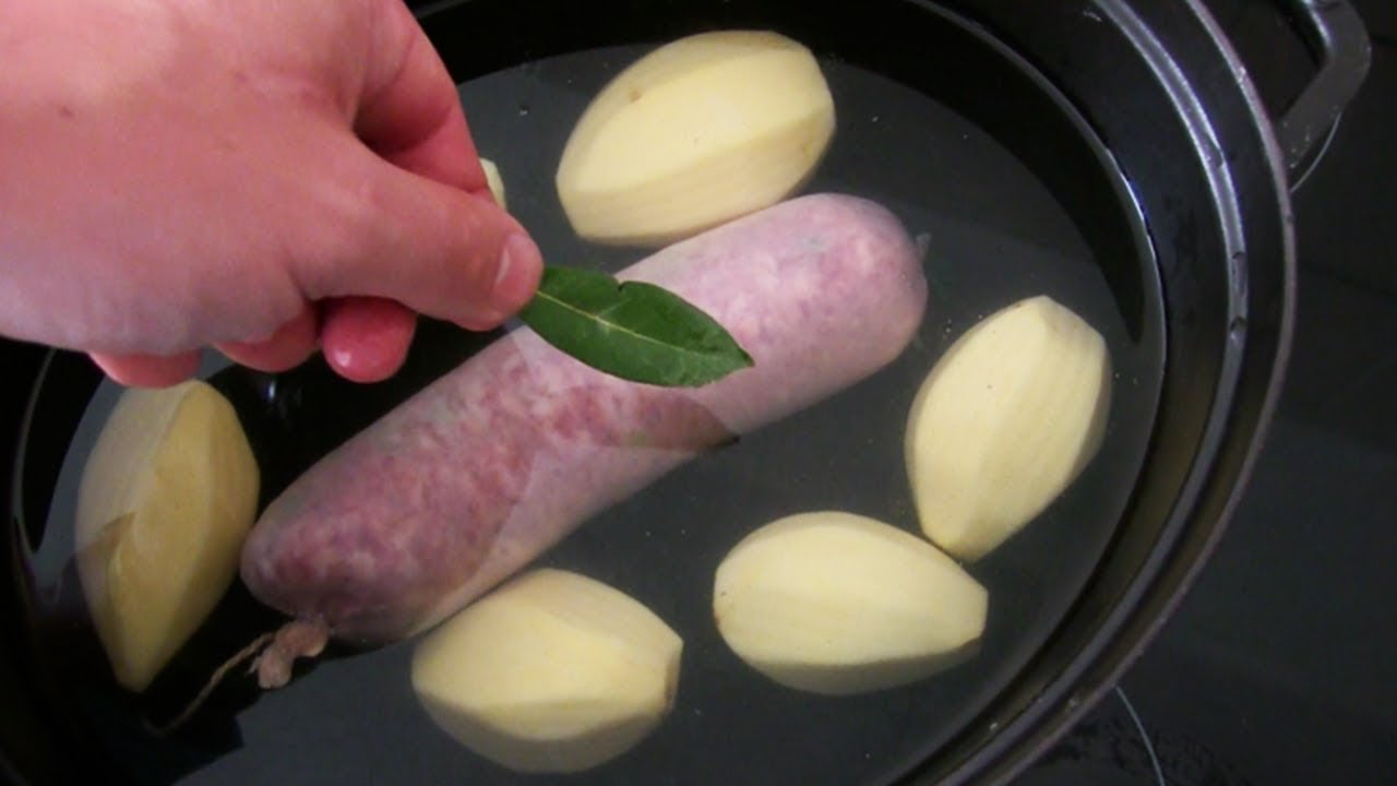 La vraie recette du saucisson de Lyon┃Recette du Chef Cyril RouquetPrévost YouTube La vraie recette du saucisson de Lyon┃Recette du Chef Cyril RouquetPrévost YouTube
