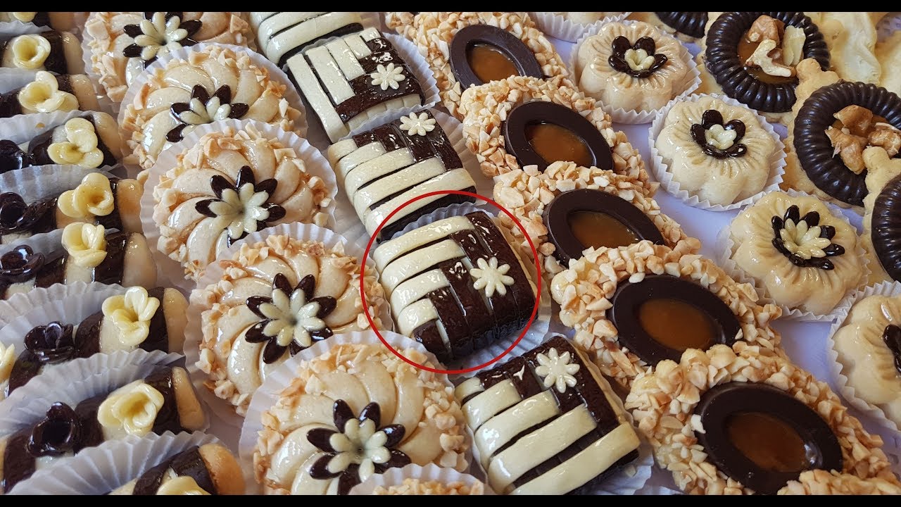 حلوة الحصيرة,الميدونة أو الضامة باللوز,سهلة, لذيذة و ذات منظر جد رائع للمناسبات أو العراضات الخاصة.