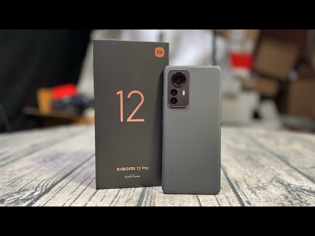 Xiaomi 12 Pro - Unboxing and First Impressions 