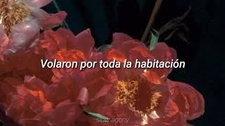 Christina y Los Subterráneos - Mil pedazos (letra)