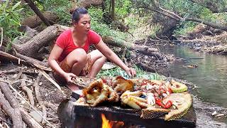 We Grill Octopus on rock and Yummy delicious with jackfruit