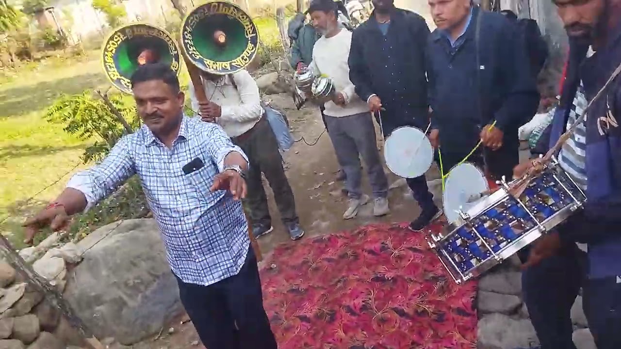 Subash band simalsain block rikhnikhal phone nuber 7505487373