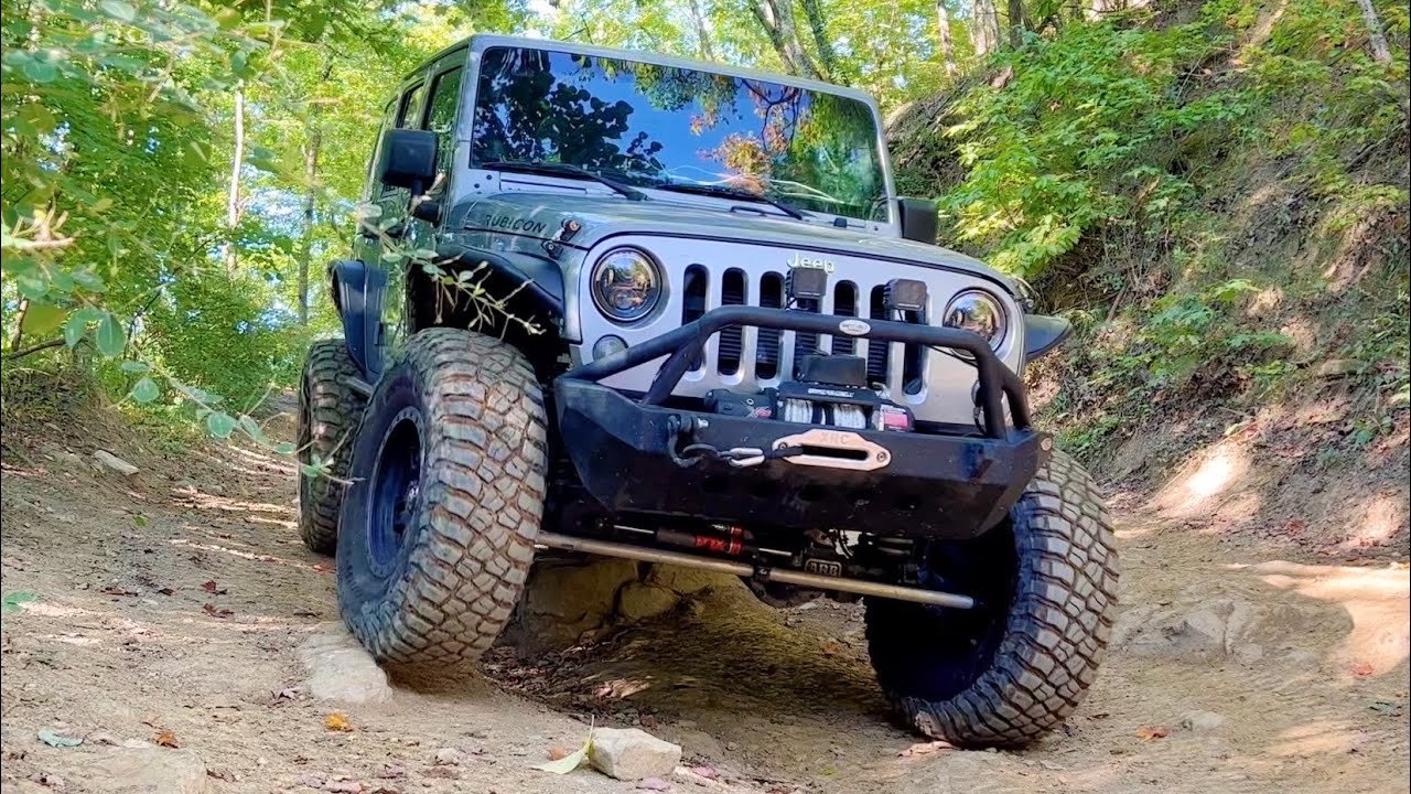 Tennessee Off Roading - Windrock Trail 22 with Jeep Wrangler // First Test on 37's