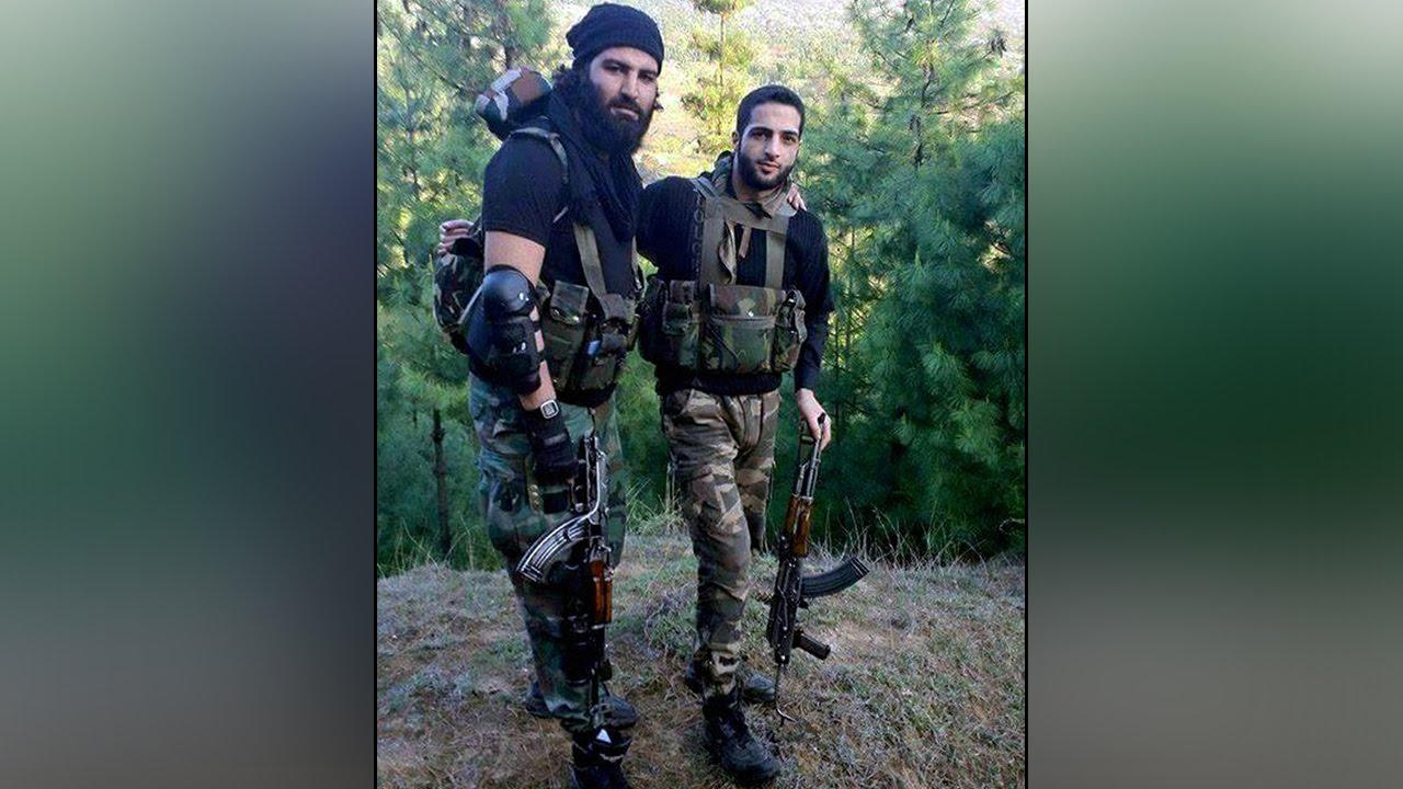 Burhan Wani is dead, thousands gather for funeral ...