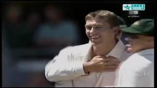 Which Ball Was Better, Brett Lee Or Glenn Mcgrath?