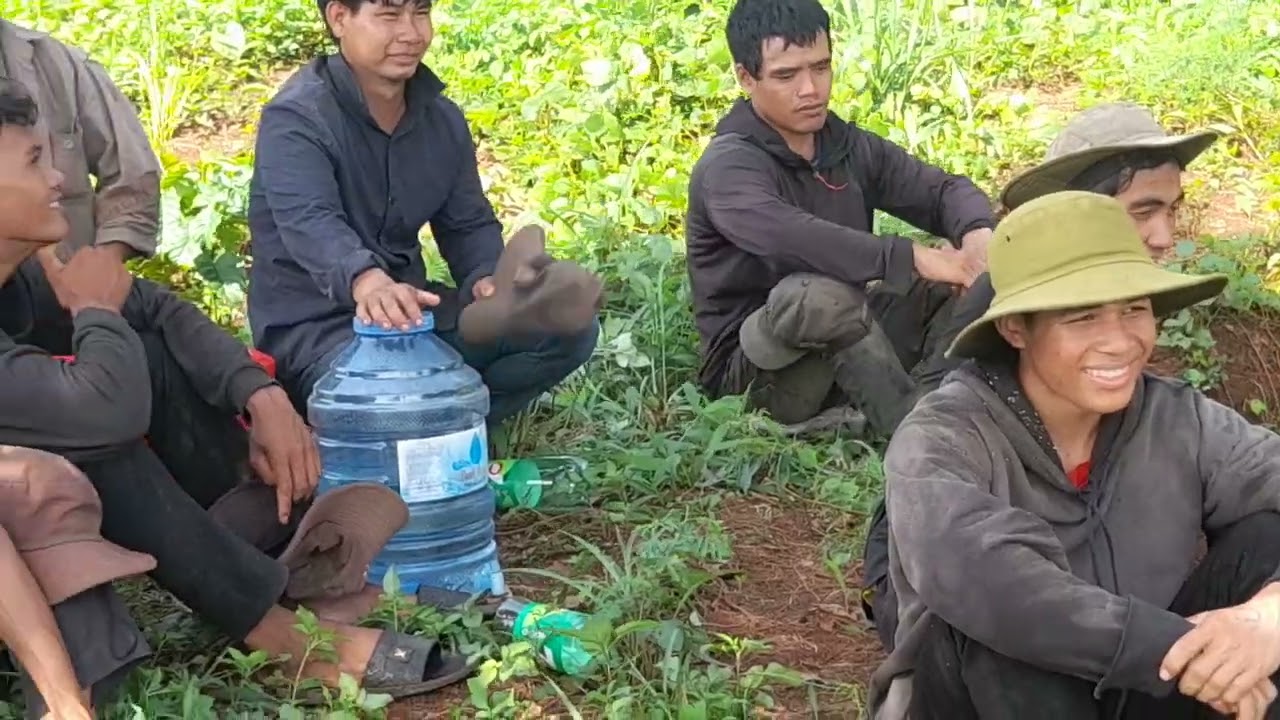 Mă bruă amăng sang jơnum amăng hlơi năm