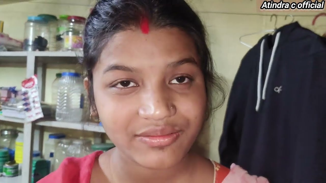 বাবার মৃত্যুর পর মা ছেড়ে চলে গেছে,ট্রেনে হকারি করেই বৃদ্ধ দাদুকে নিয়ে দিন কাটাচ্ছে রাহুল।।পার্ট :১০