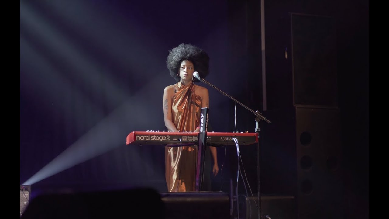 Watch Funmilayo Afrobeat Orquestra - Aaliyah (Visualizer Oficial) on YouTube Watch Funmilayo Afrobeat Orquestra - Aaliyah (Visualizer Oficial) on YouTube