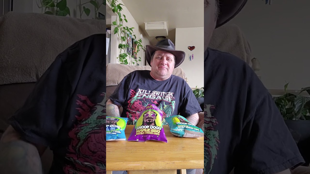 Review  of snoop doggie rap snack chips 