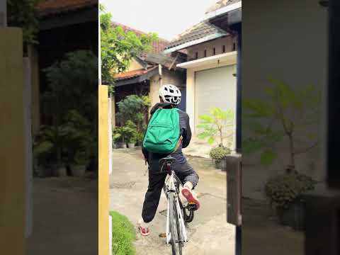 Berangkat sekolah