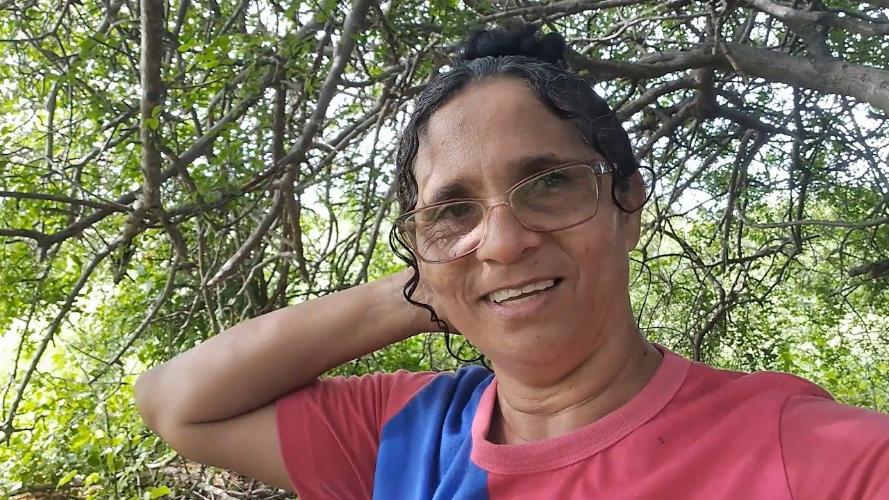 Fui pra roça pegar umbu e olha o que eu encontrei 