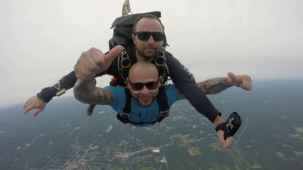 Papito 2018 Sky Dive