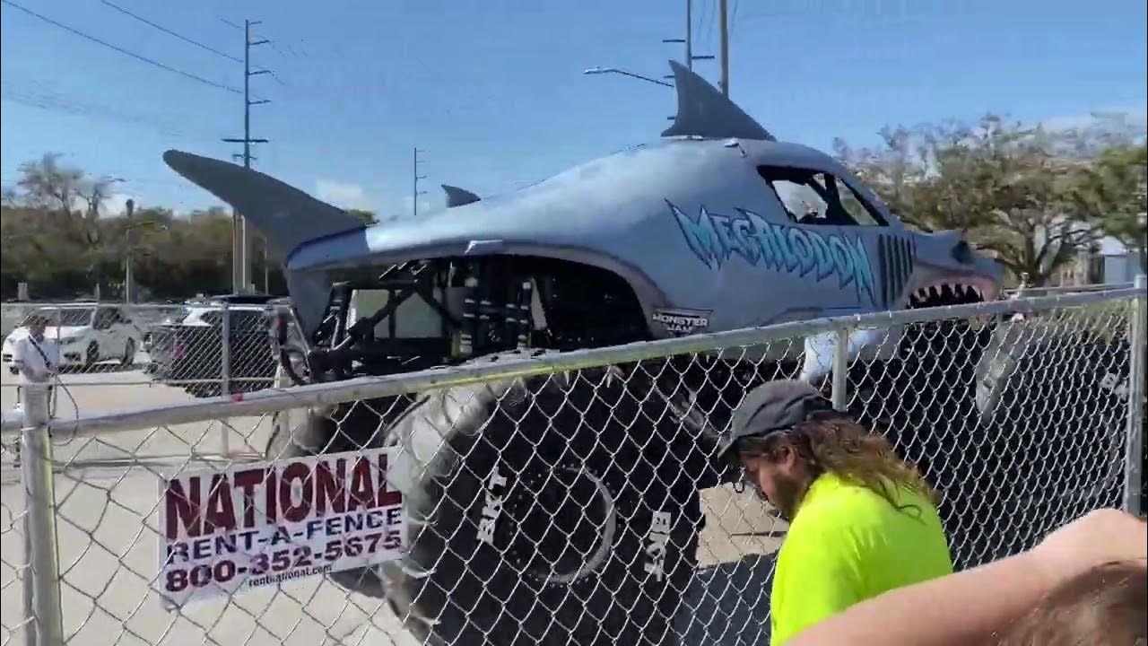 Monster Jam Tampa, FL 2024 Sunday Truck Parade YouTube