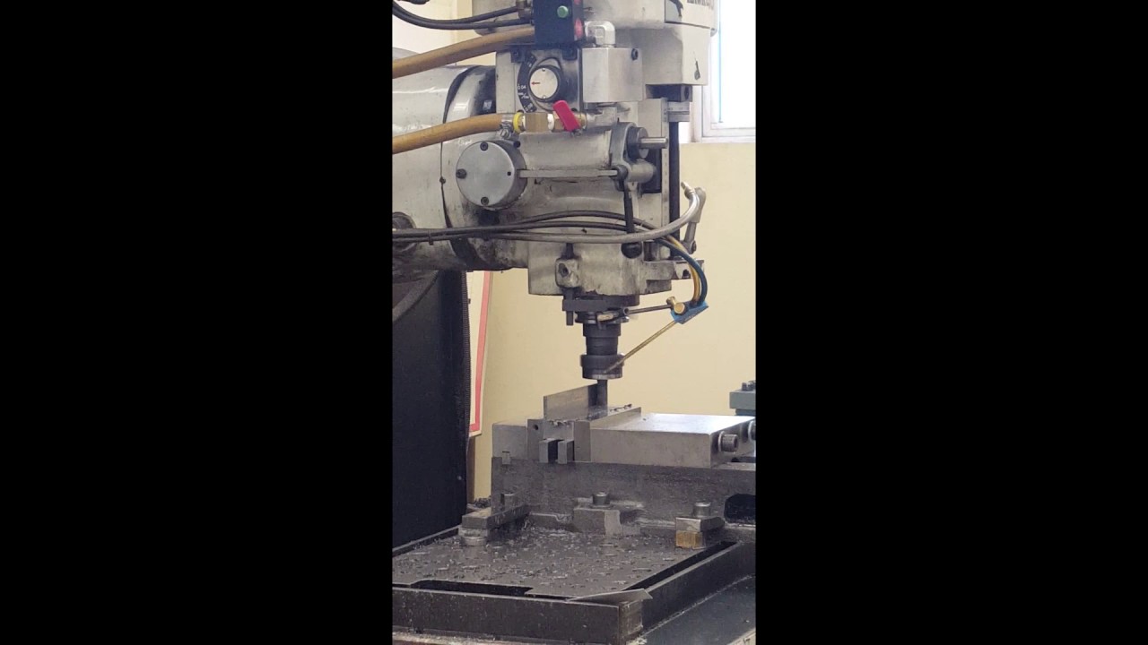 Used Hurco Hawk 40 CNC Mill For Sale YouTube